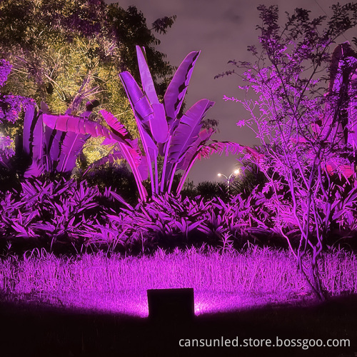 High-Quality RGB IP66 LED Solar Flood Light - 500W Outdoor Spotlights